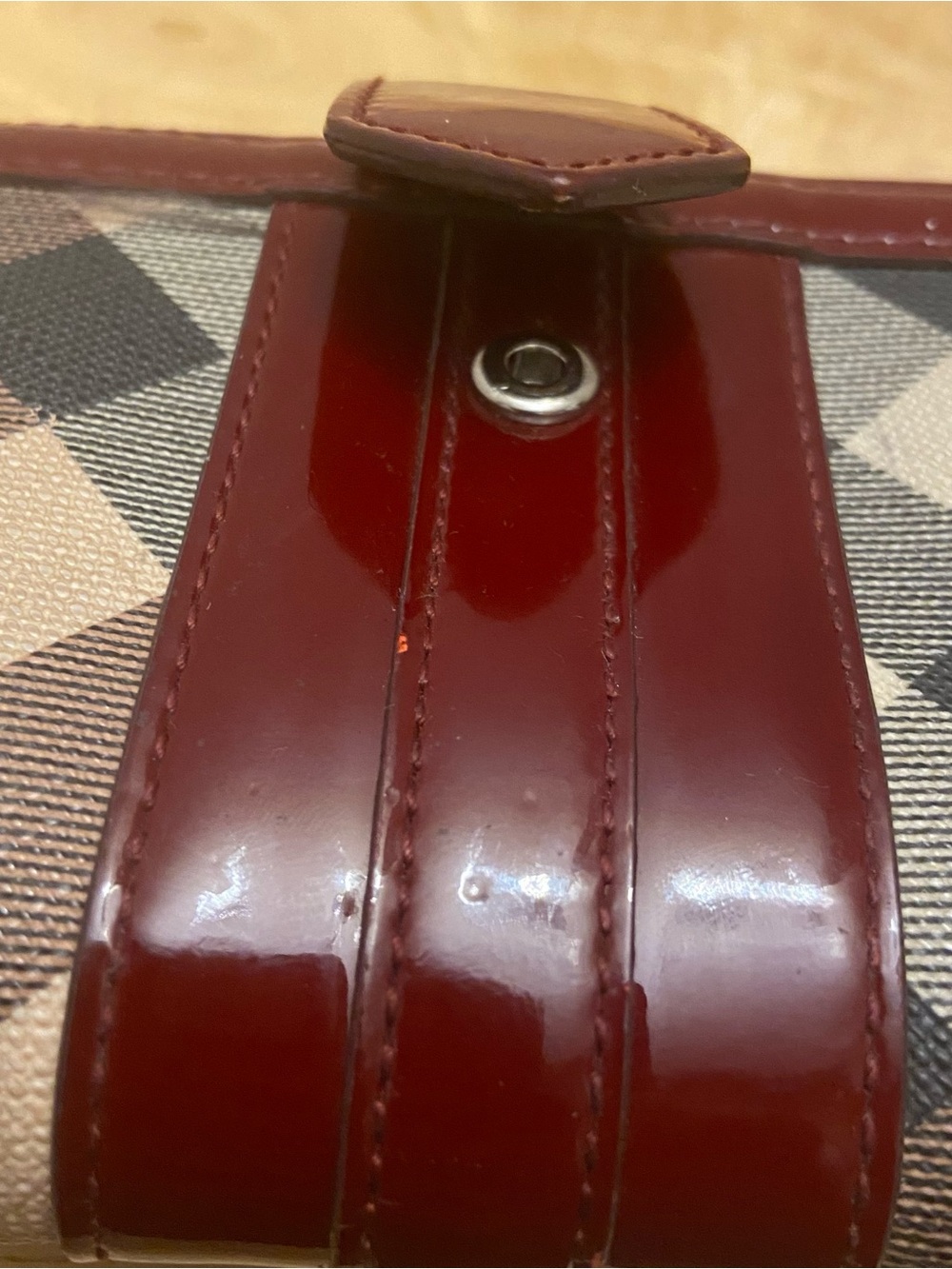 Burberry Classic Nova Check Pattern Compact Wallet Burgundy with Silver Metal. - Picture 3 of 13